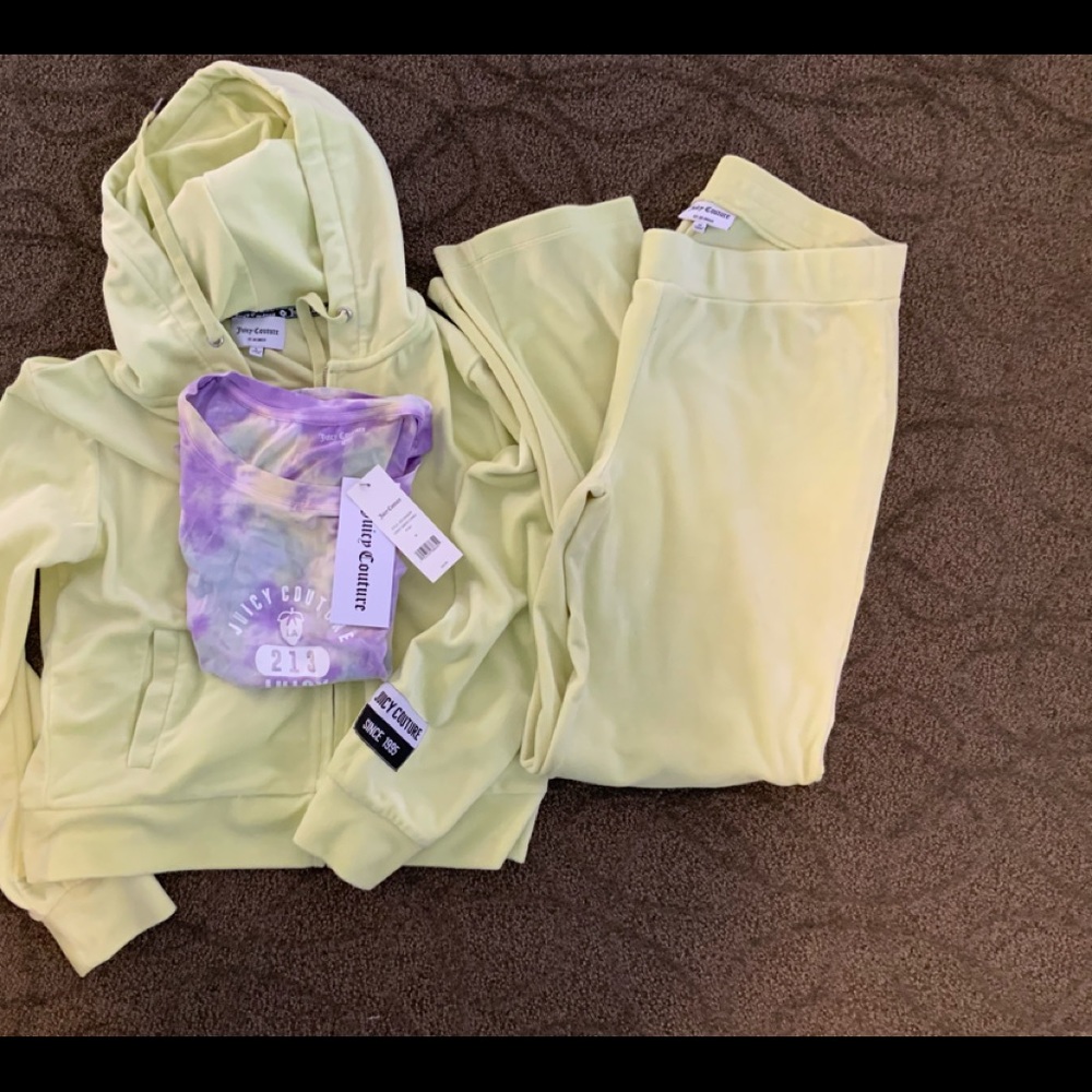 Juicy couture lemon lime velour jacket size large